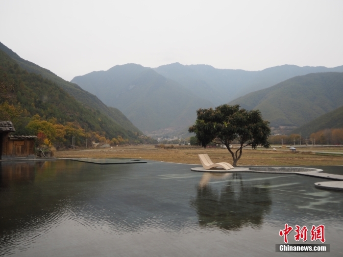 ϵάǾƵ꣬汻Ⱥɽ羰ˡ 