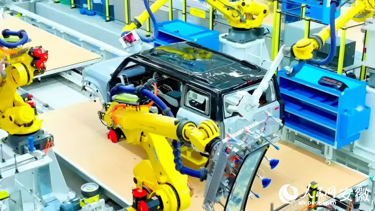 奇瑞生产线。人民网 郭昊摄