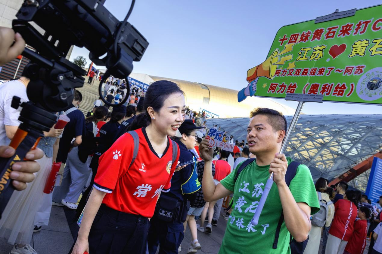 8��16�գ��������������򽭣����Ժ�����ʯ�����������ݹ���������Ⱥ��