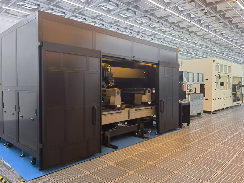 �̳��²������ڵ����е�G8.6������Ĥ�����Ĥ�豸���ܷ��߹�ͼ