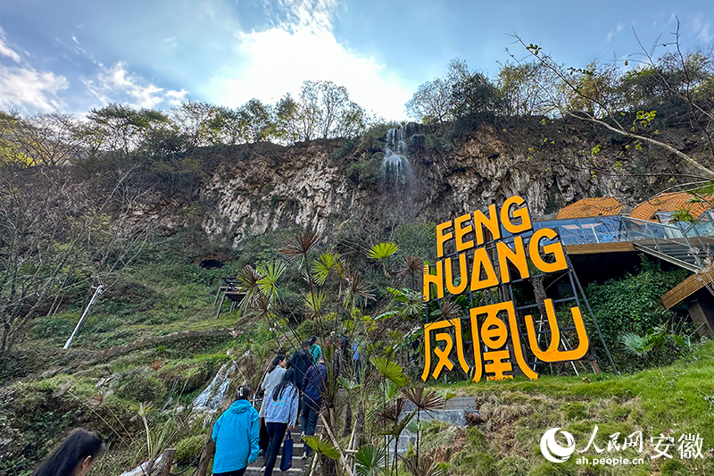 ��ˮ���ϵĿ��ȹ������Ų�������ǰ���򿨡����������� ��ϣ����