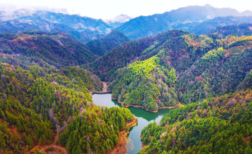 ��ɽ����