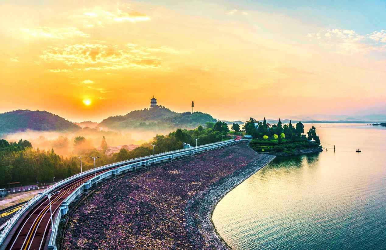 (舒城万佛湖 黄立翠)